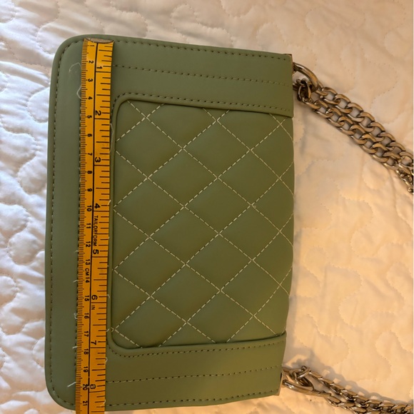 Pretty sage green purse - Picture 2 of 3